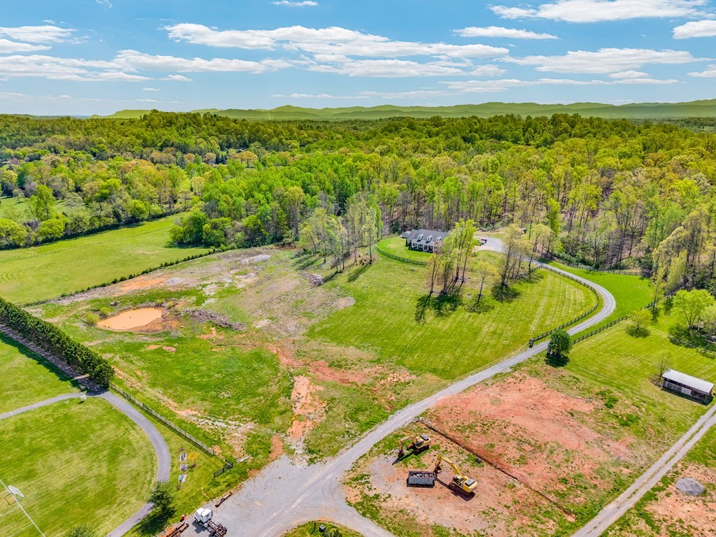 3631 Louisville Road Louisville TN 37777