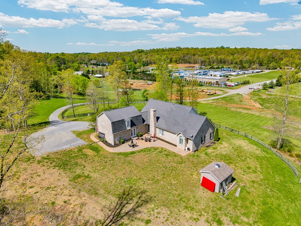3631 Louisville Road Louisville TN 37777