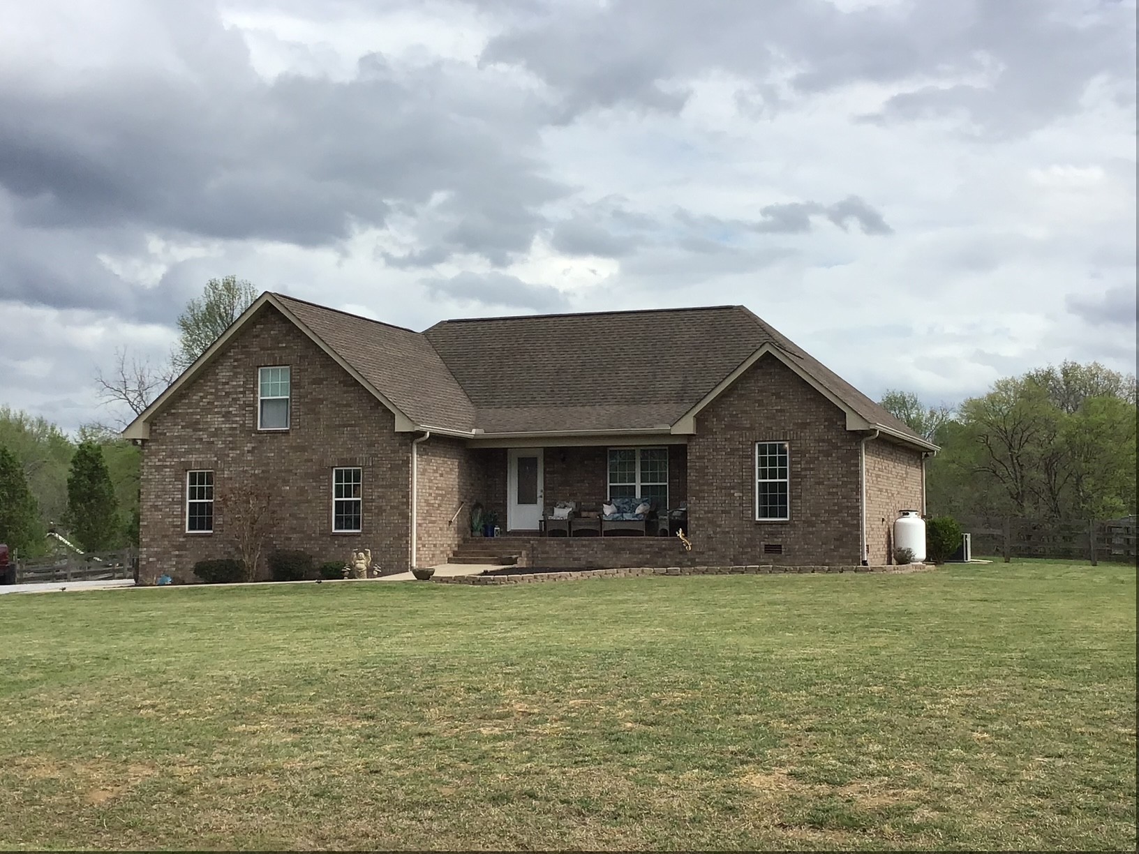 8960 New Chapel Road Springfield TN 37172