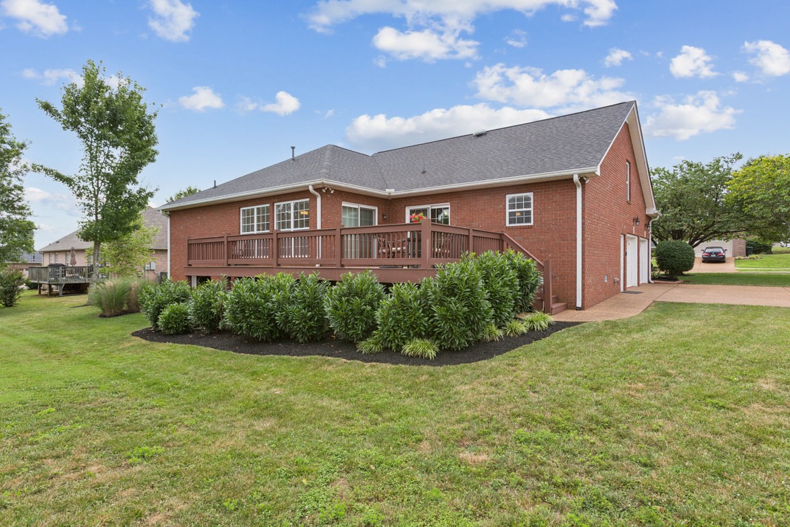 161 Peppertree Lane Gallatin TN 37066