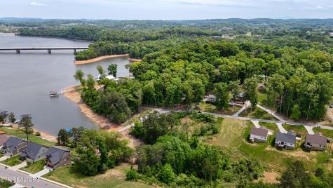 1919 Lakewood Drive Morristown TN 37814
