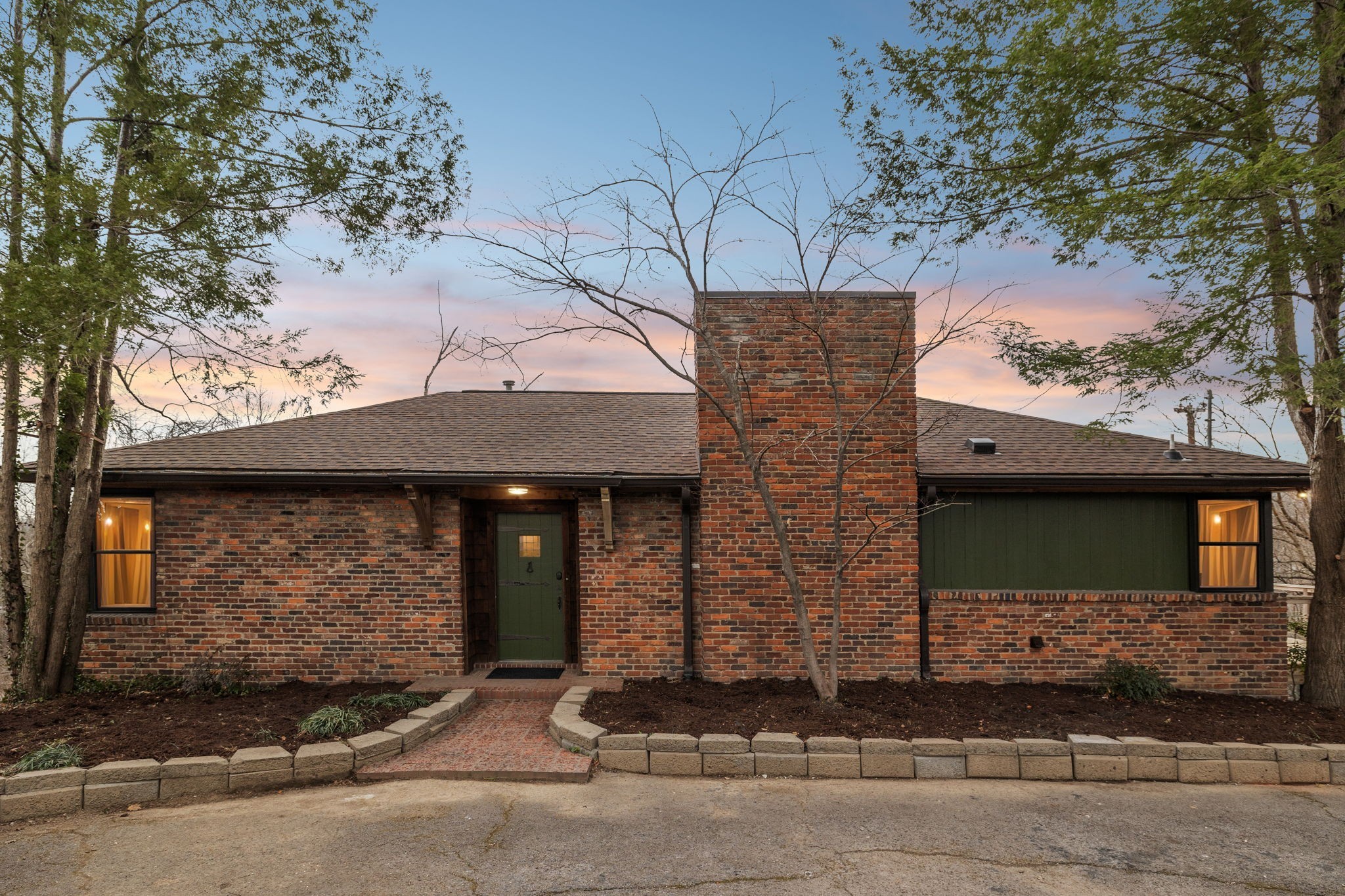 2224 Crestline Drive Nashville TN 37214