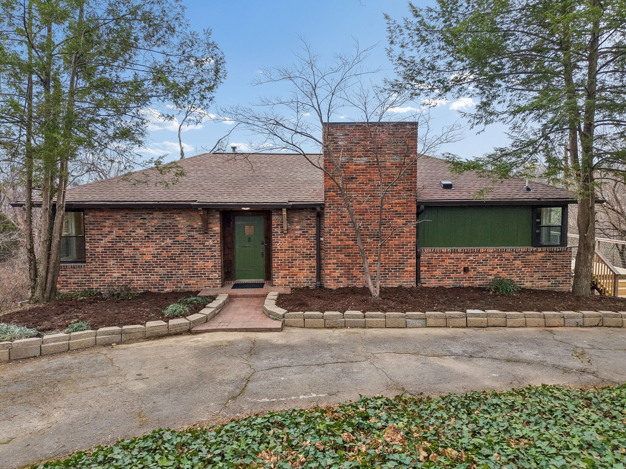 2224 Crestline Drive Nashville TN 37214