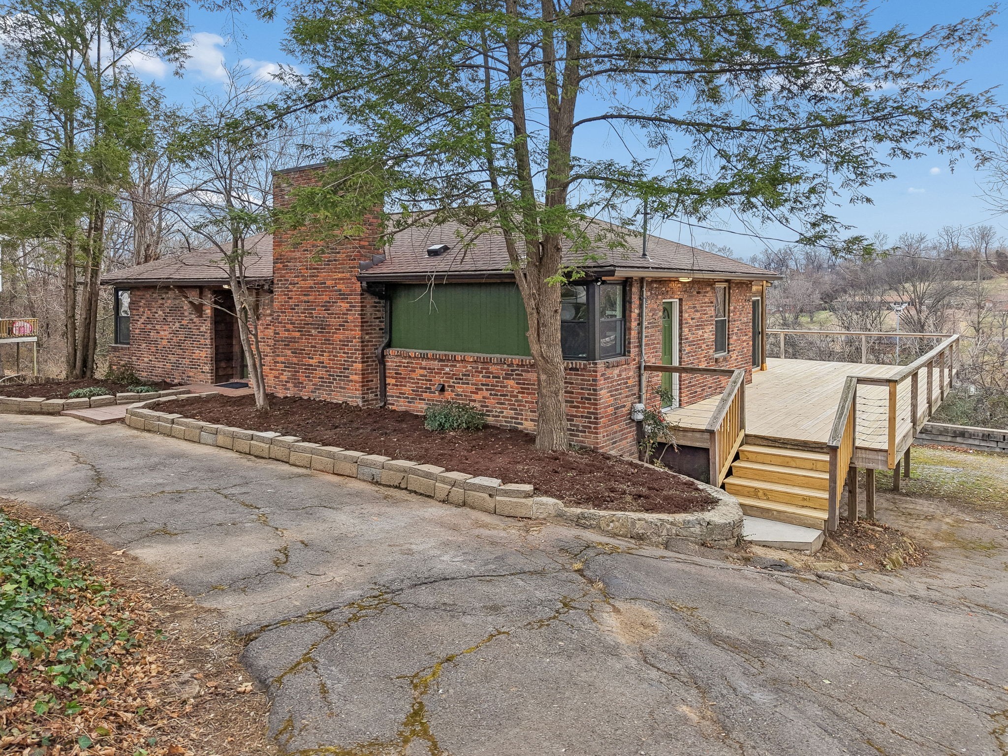 2224 Crestline Drive Nashville TN 37214