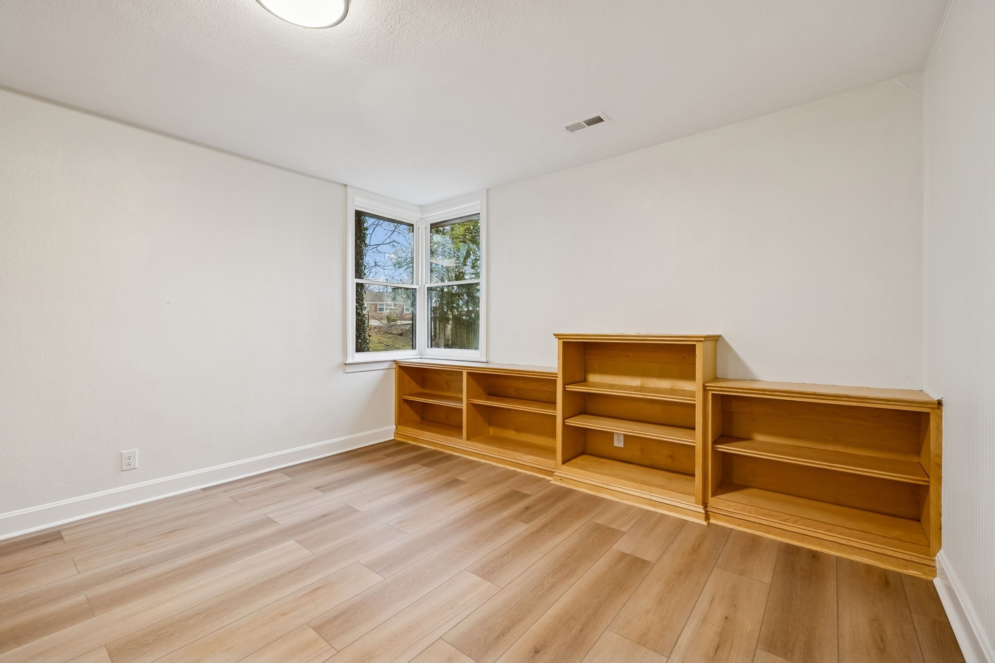 2224 Crestline Drive Nashville TN 37214