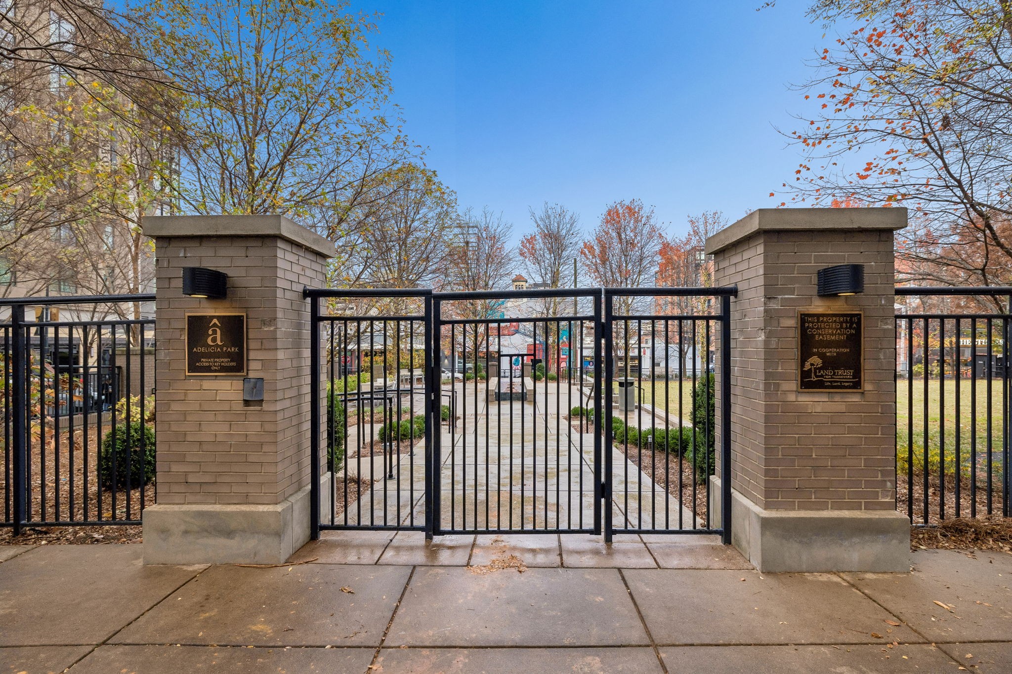 900 20th Ave, S Nashville TN 37212