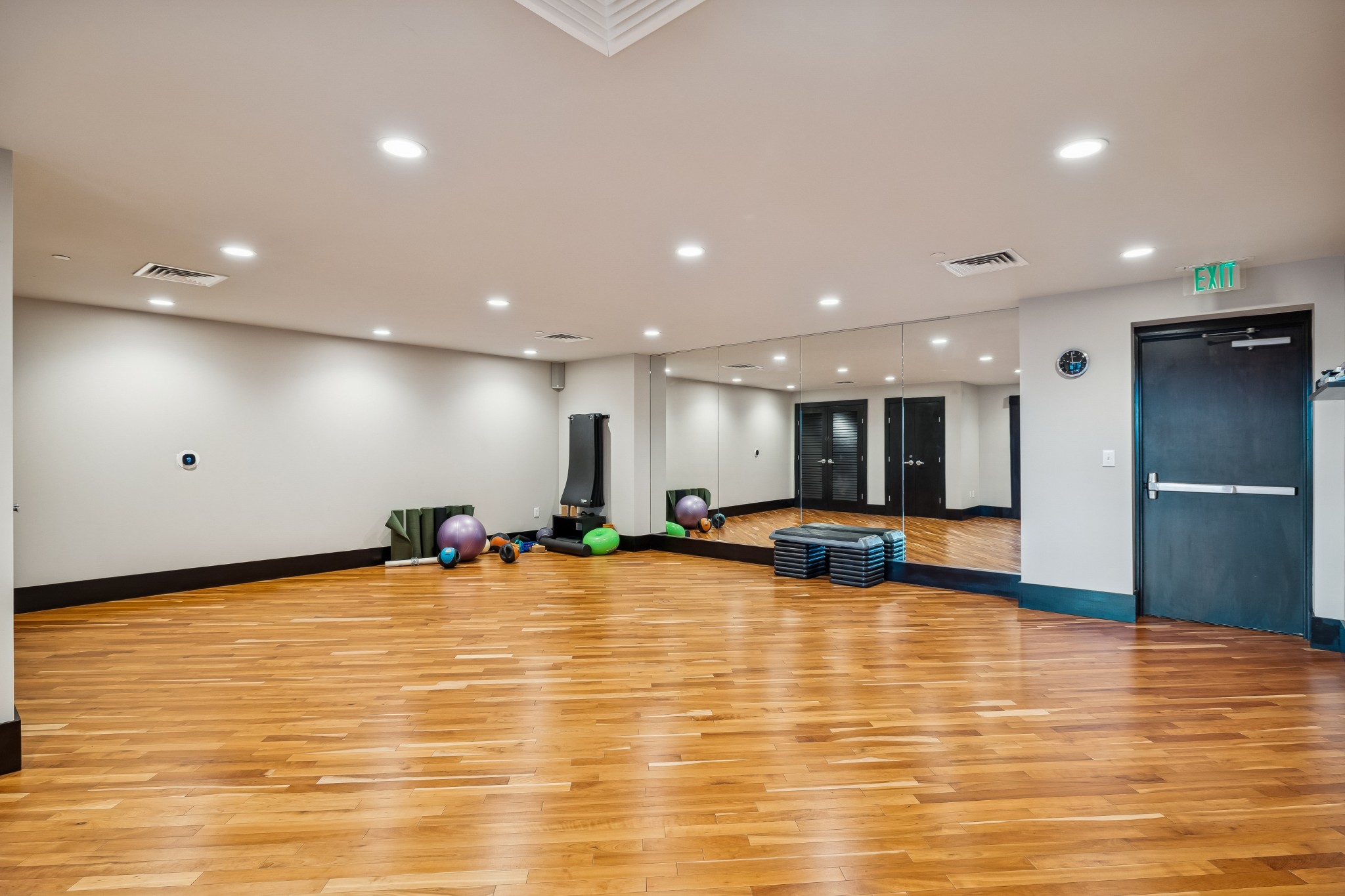 900 20th Ave, S Nashville TN 37212