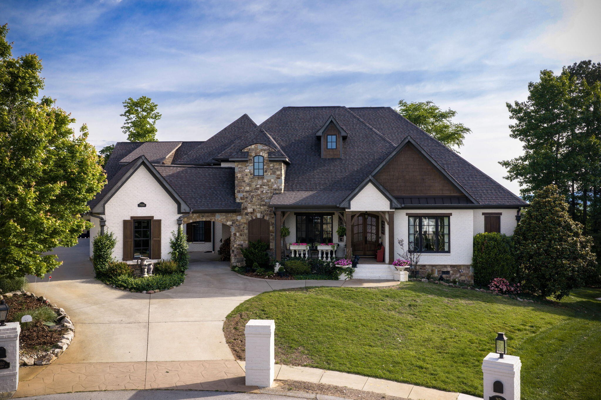 7890 Lexsaturno Lane Ooltewah TN 37363