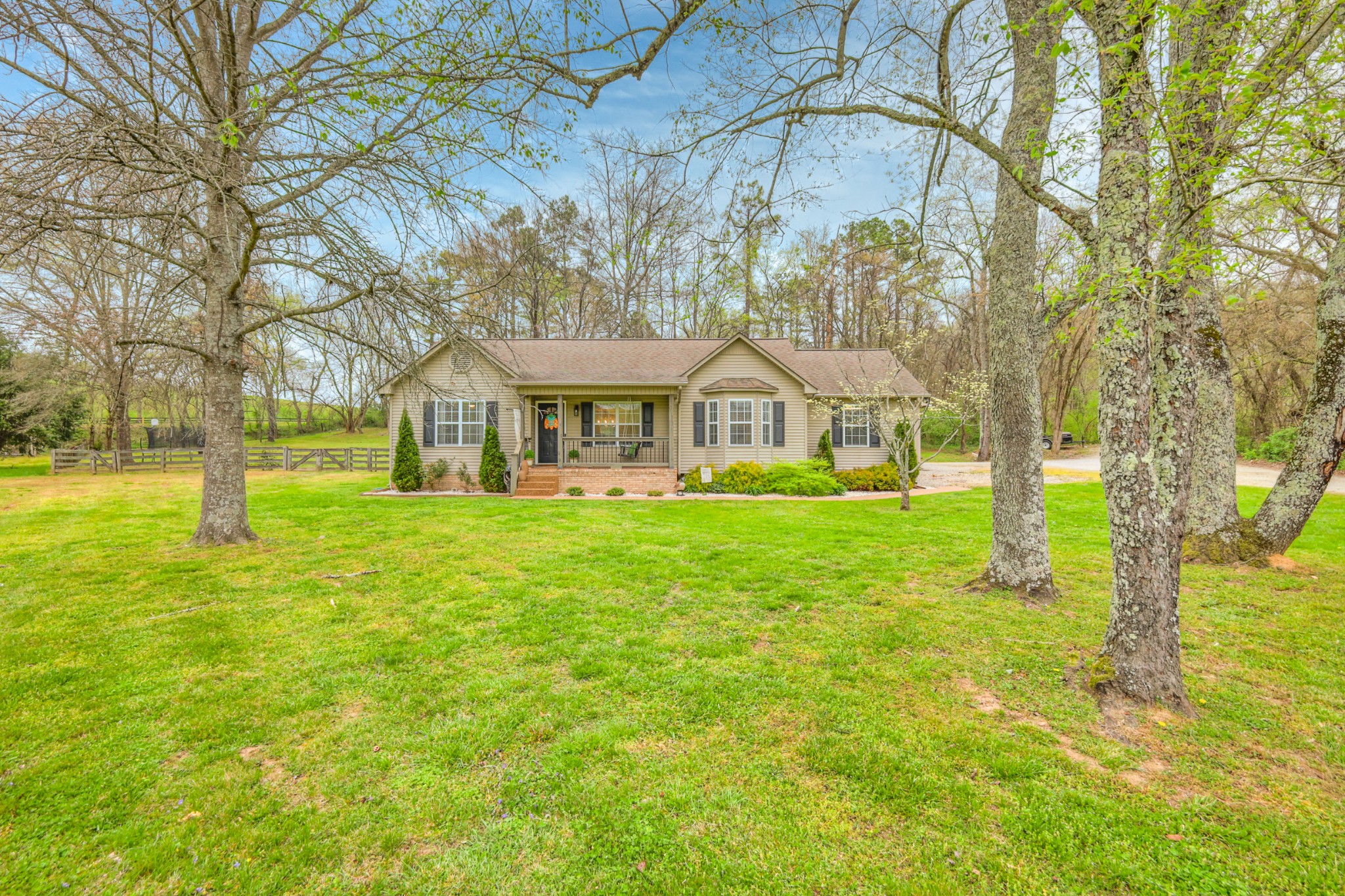 1100 Theta Pike Columbia TN 38401