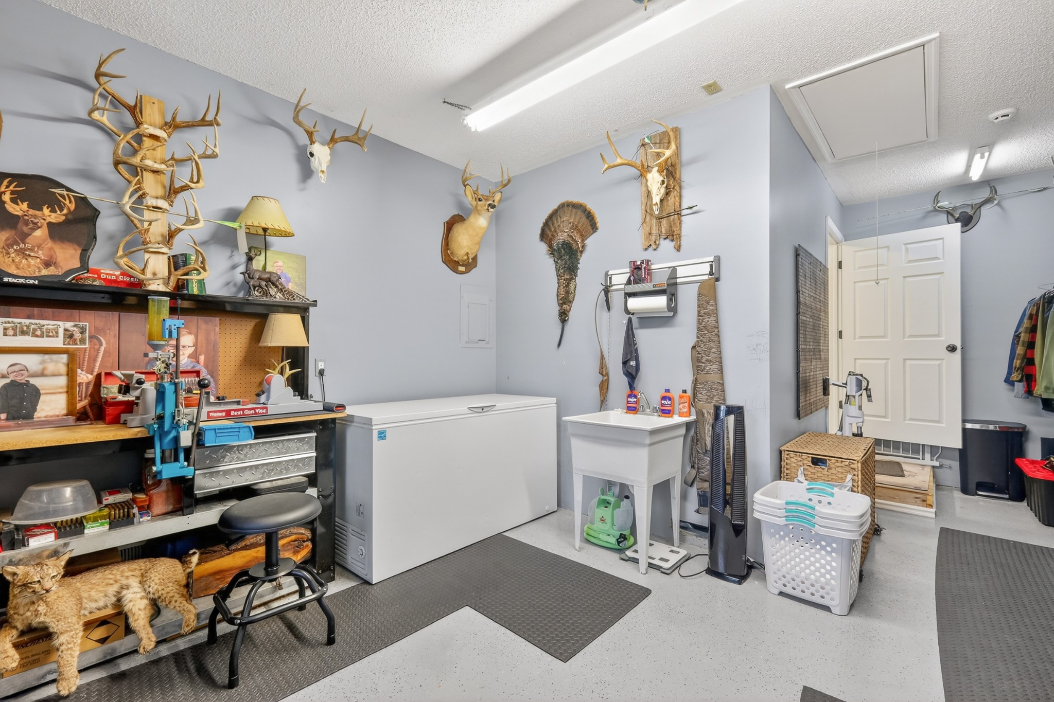1100 Theta Pike Columbia TN 38401