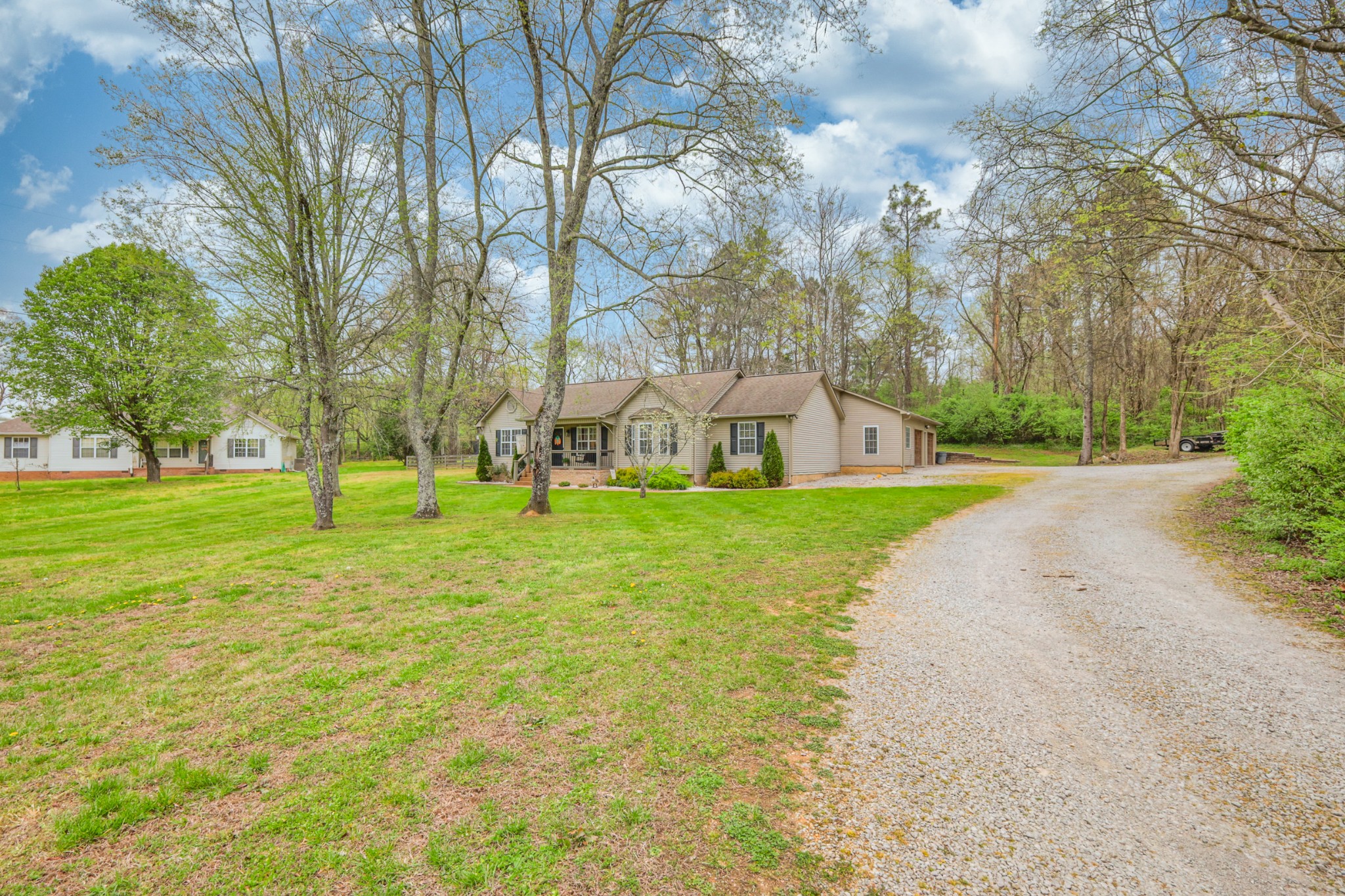 1100 Theta Pike Columbia TN 38401