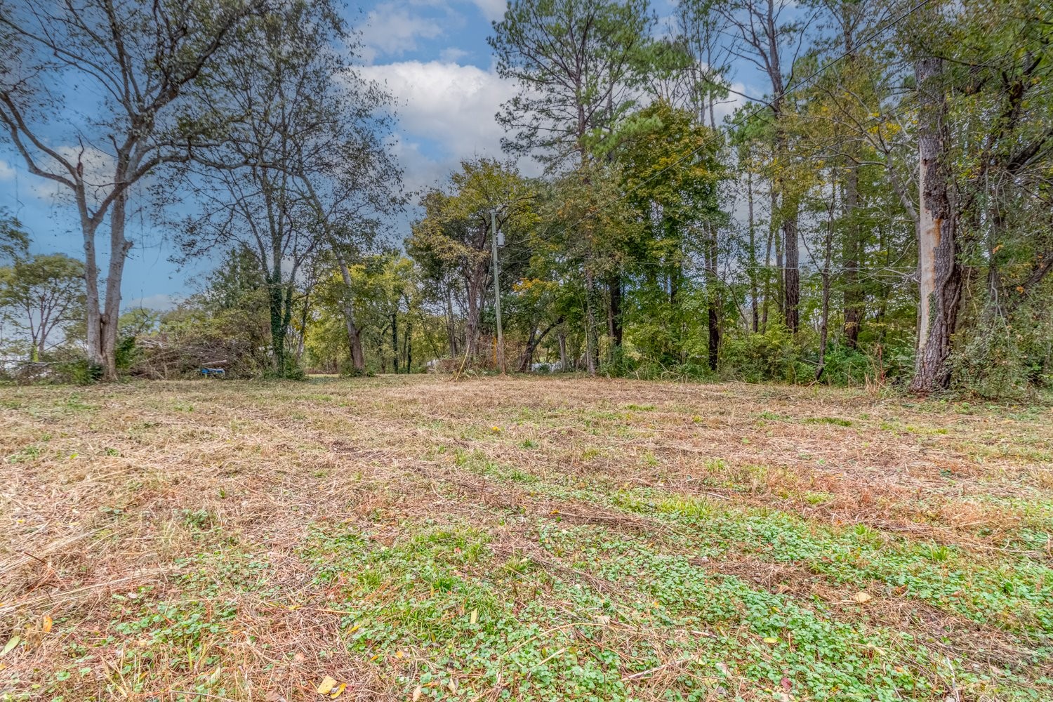 1725 N Main Street Columbia TN 38401