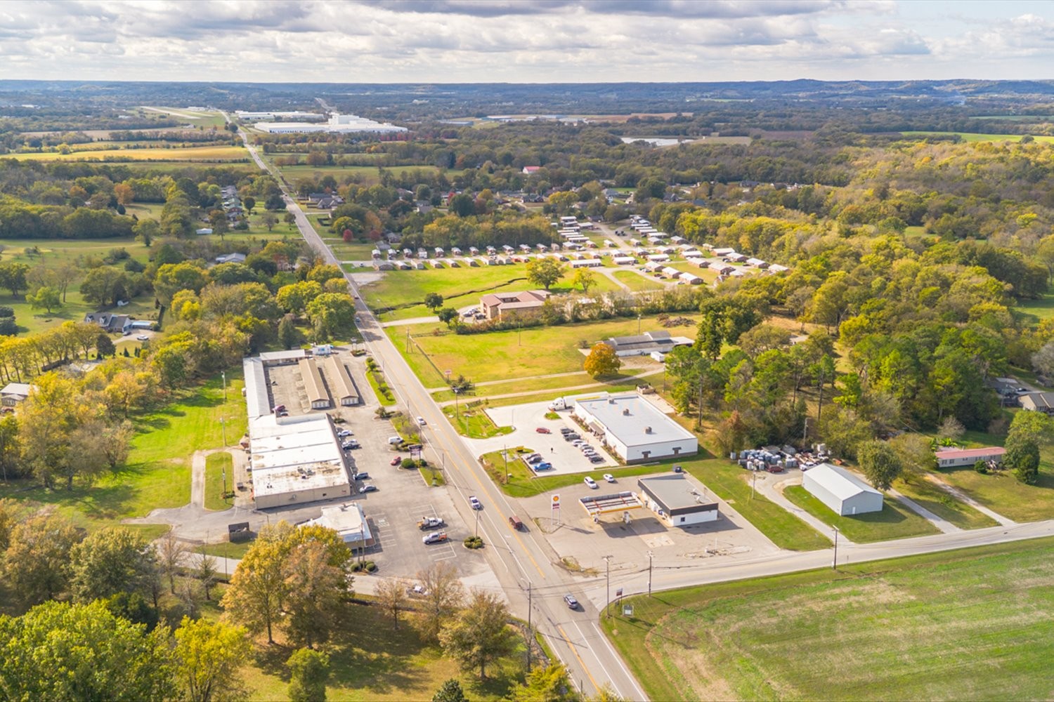 1725 N Main Street Columbia TN 38401