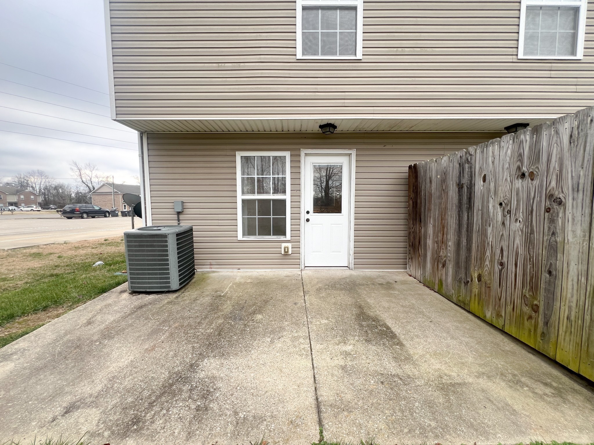 785 Cherrybark Lane Clarksville TN 37040