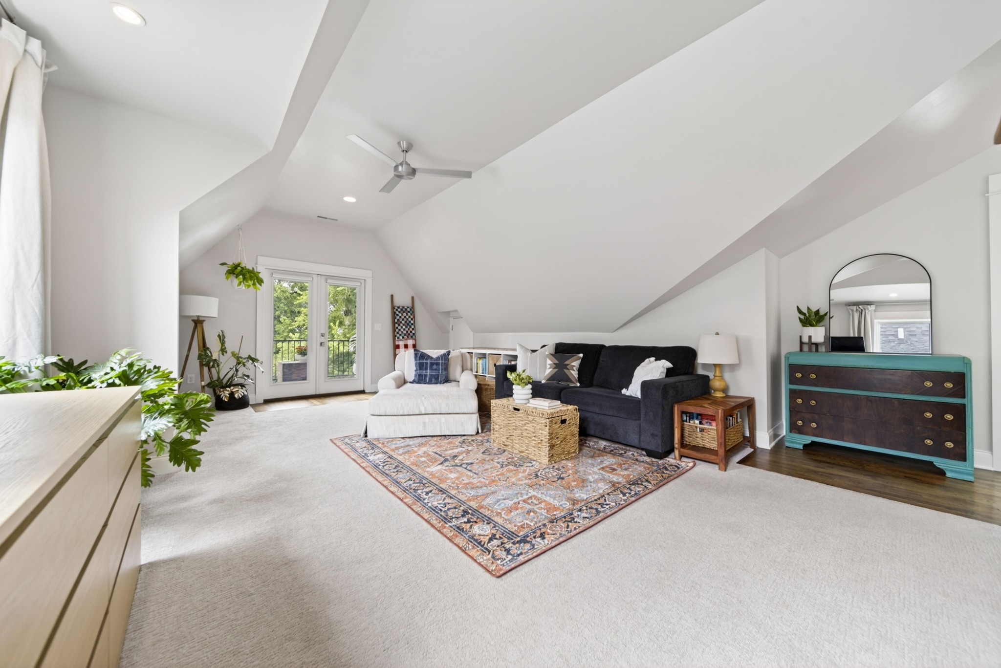 102 Oceola Avenue Nashville TN 37209