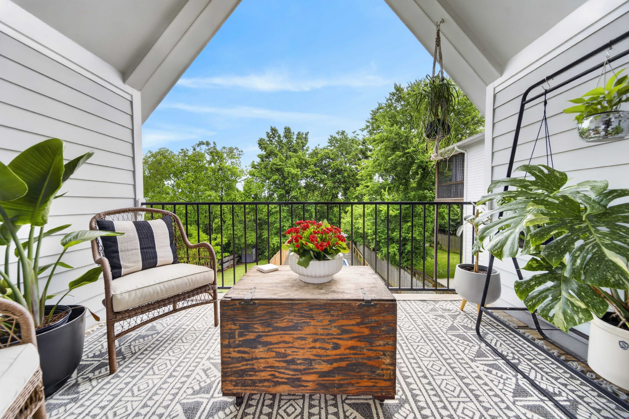 102 Oceola Avenue Nashville TN 37209