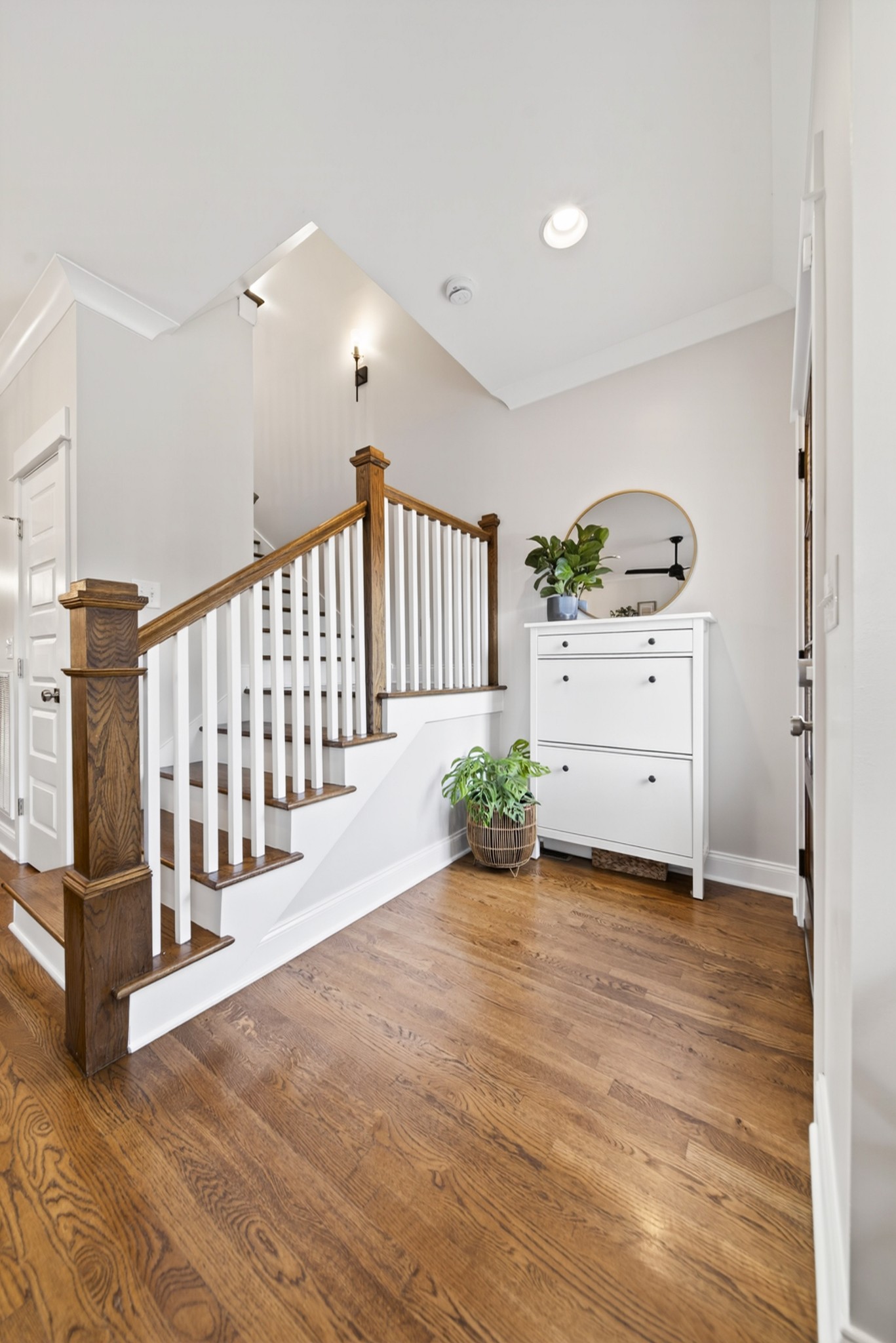 102 Oceola Avenue Nashville TN 37209