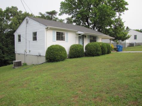 923 Hulana Street Rossville GA 30741