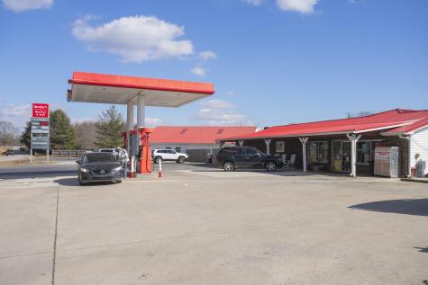 2461 Six Mile Board Road Belvidere TN 37306