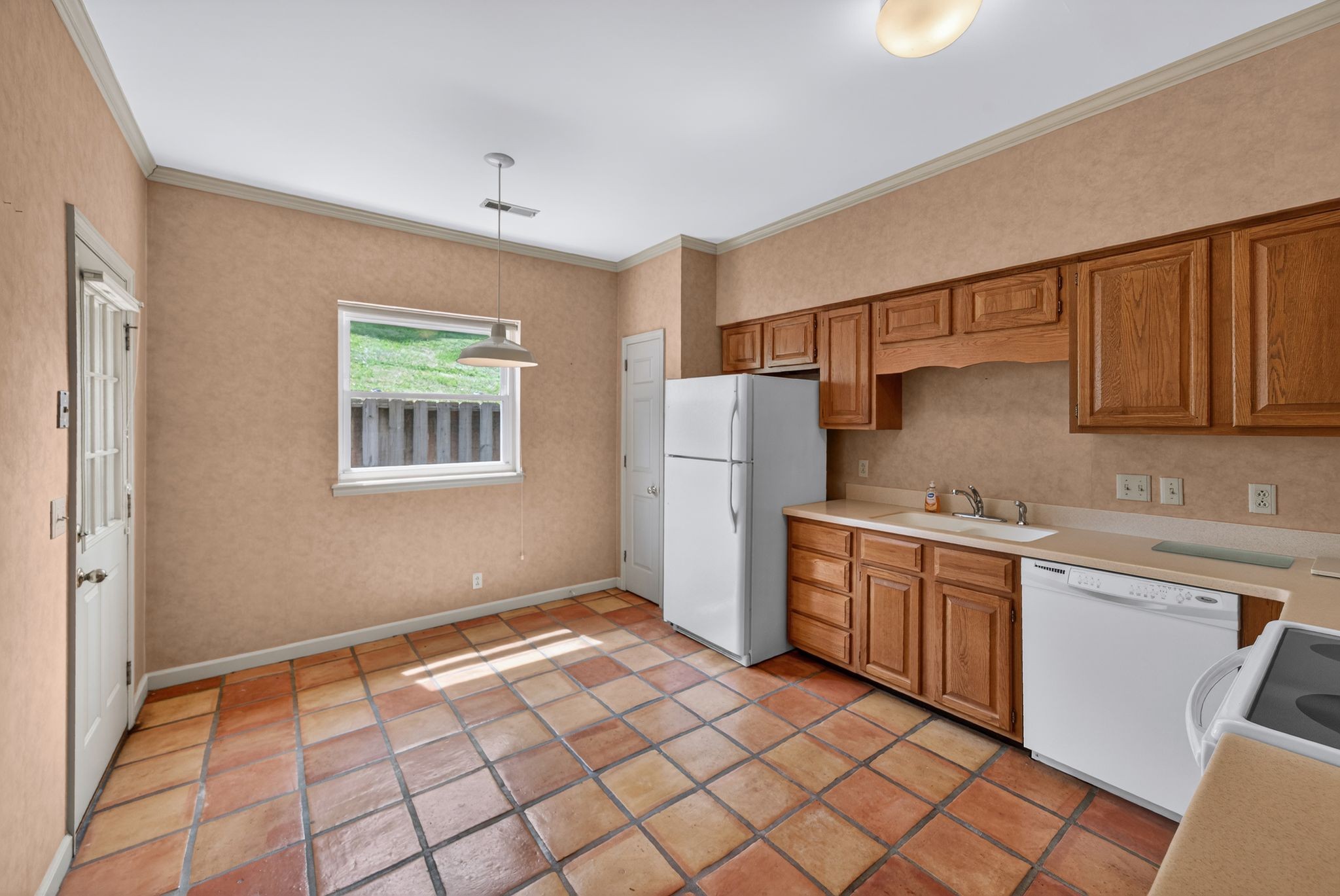 2041 Union Place Columbia TN 38401