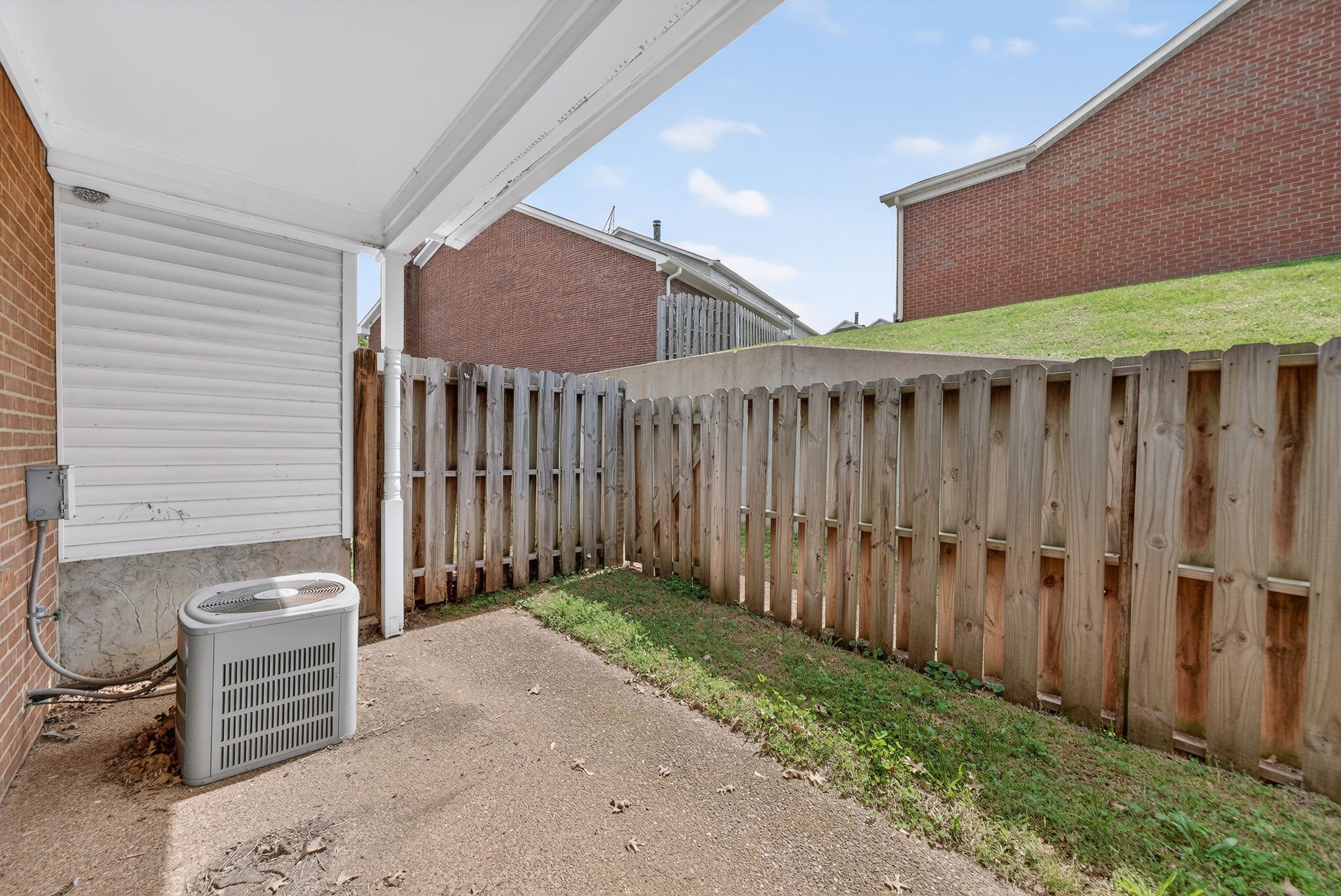 2041 Union Place Columbia TN 38401
