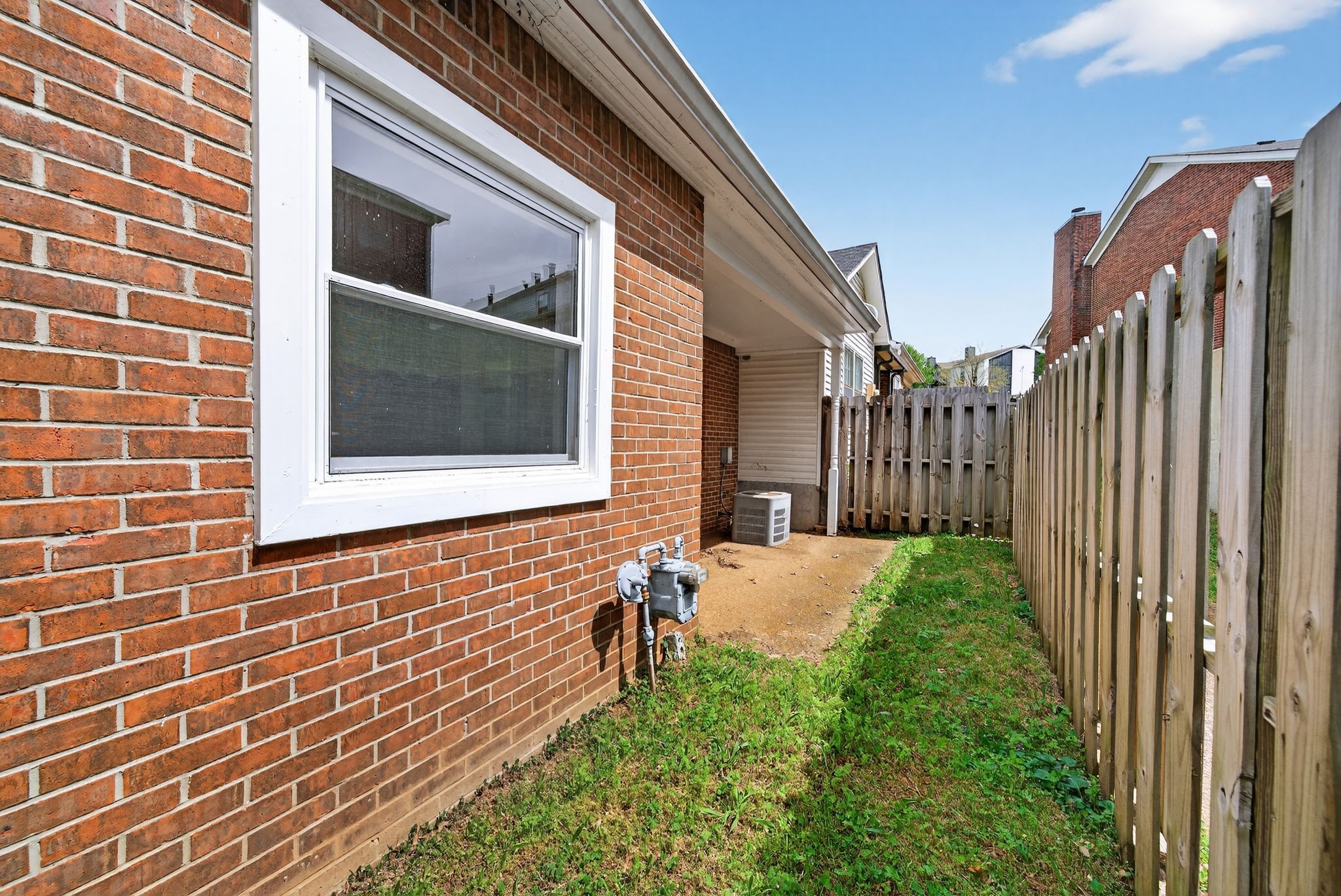 2041 Union Place Columbia TN 38401