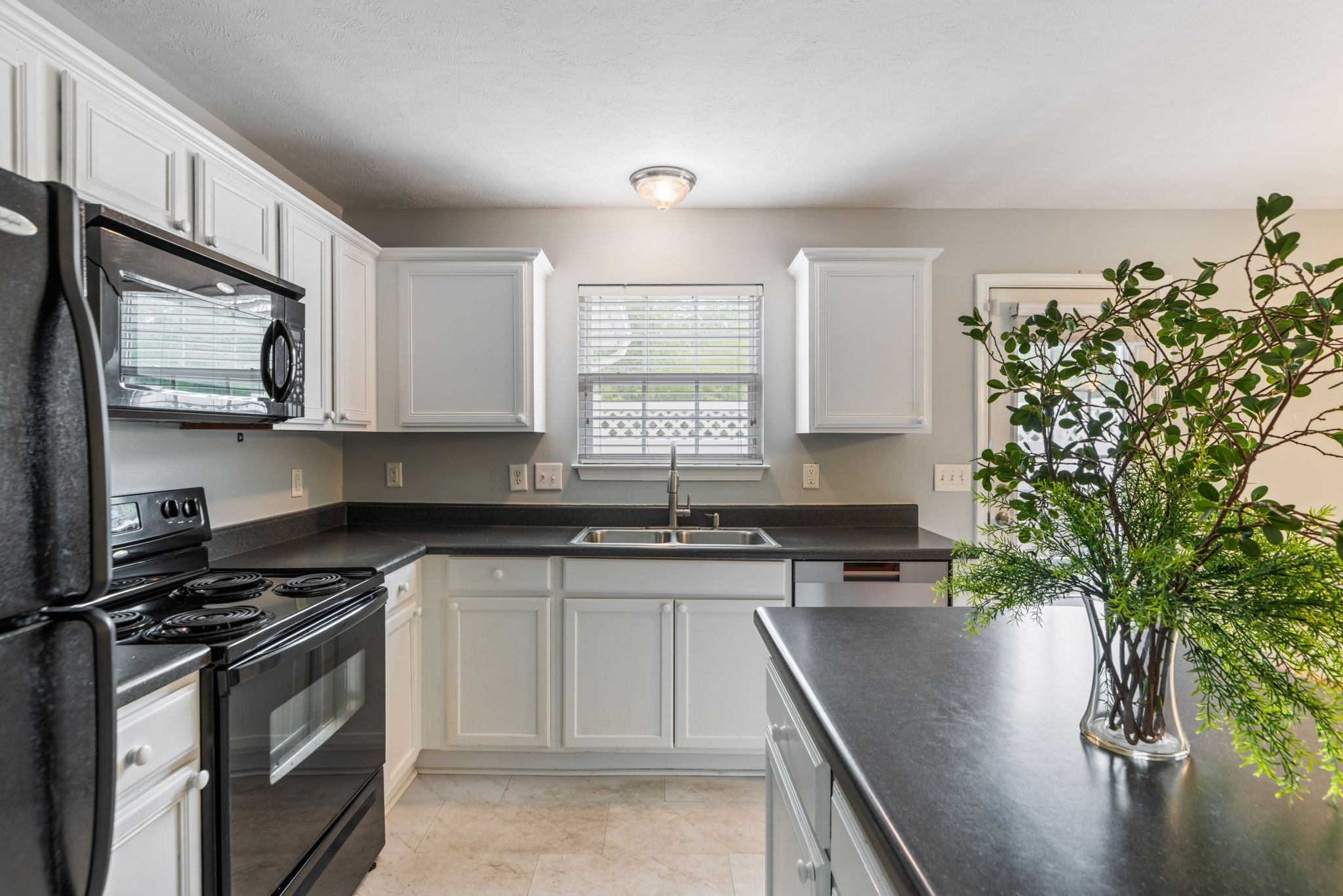 1938 Shaylin Loop Antioch TN 37013