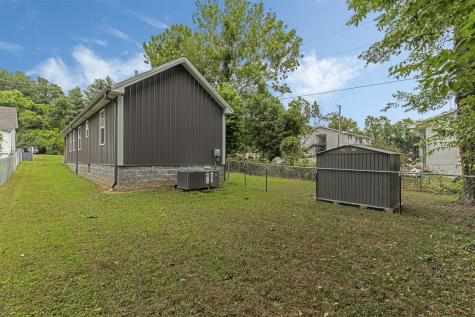 112 Oak Street Ashland City TN 37015