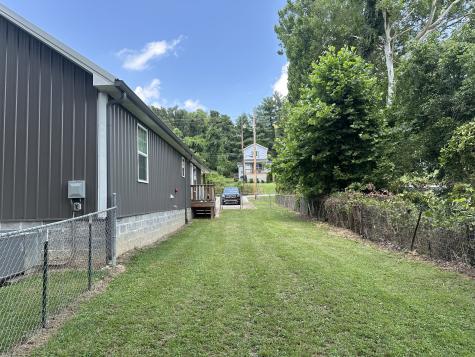 112 Oak Street Ashland City TN 37015