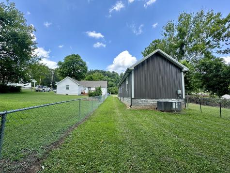 112 Oak Street Ashland City TN 37015