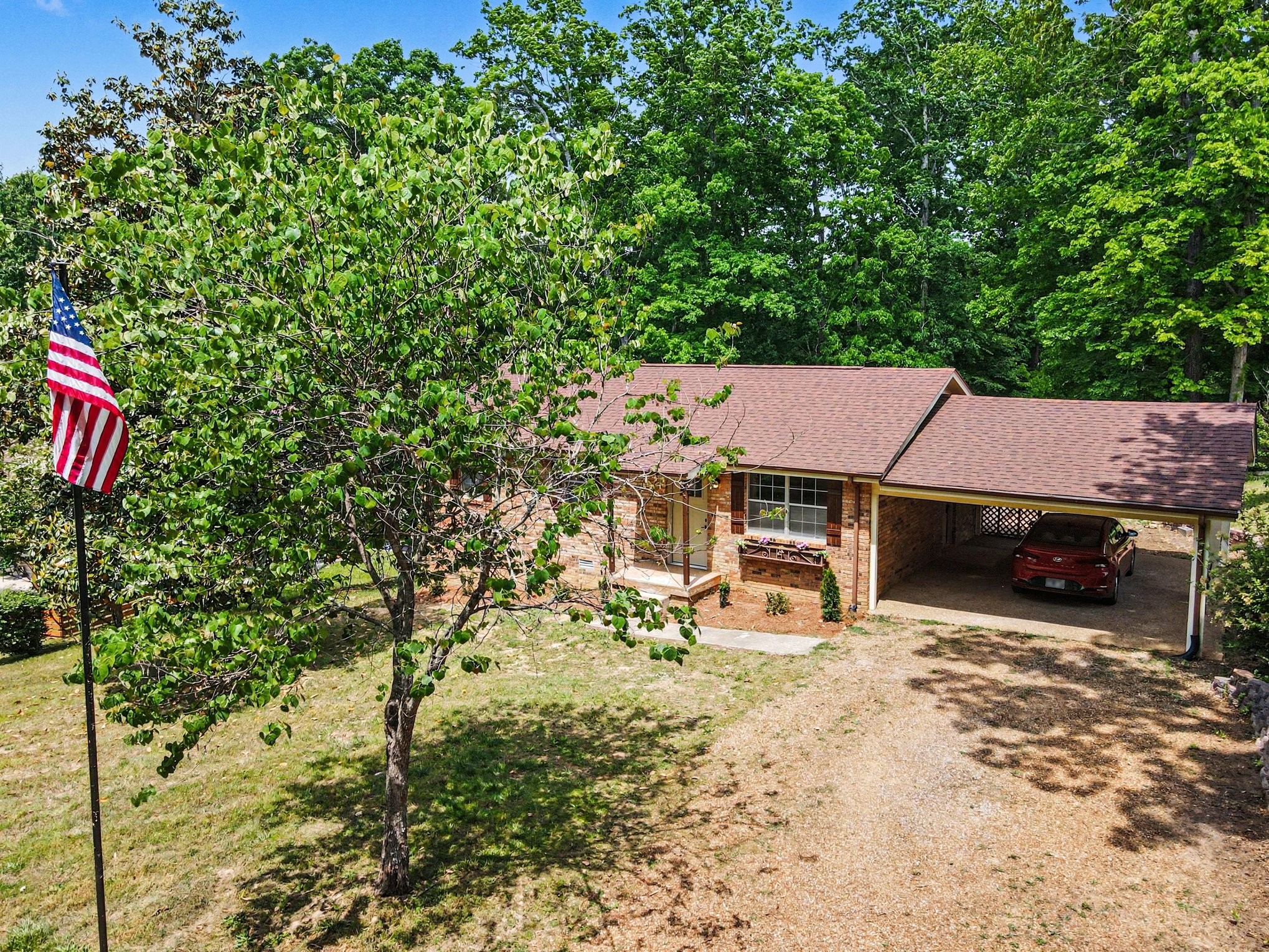 160 N Poole Street Ashland City TN 37015