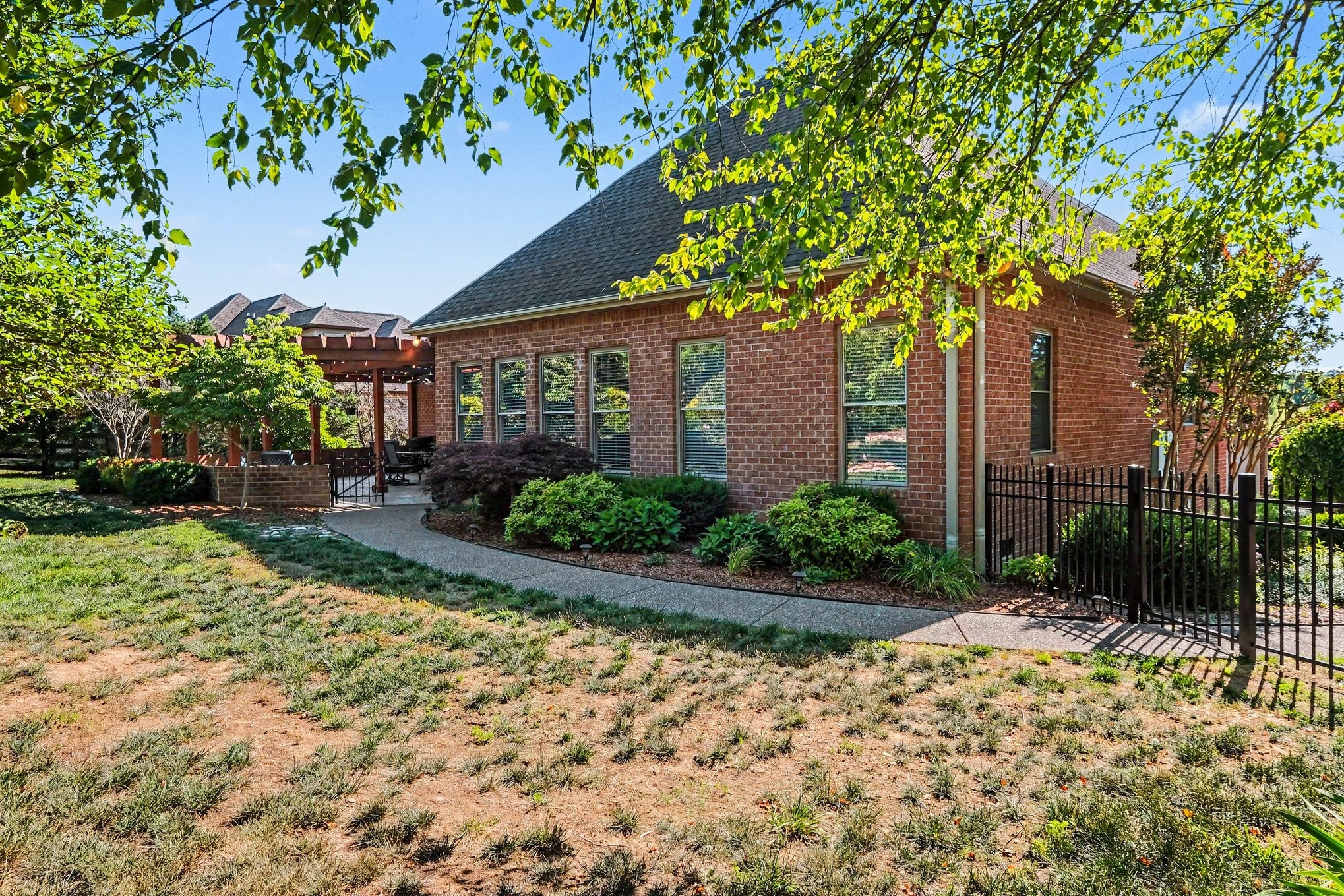 110 Briana Road Lebanon TN 37087