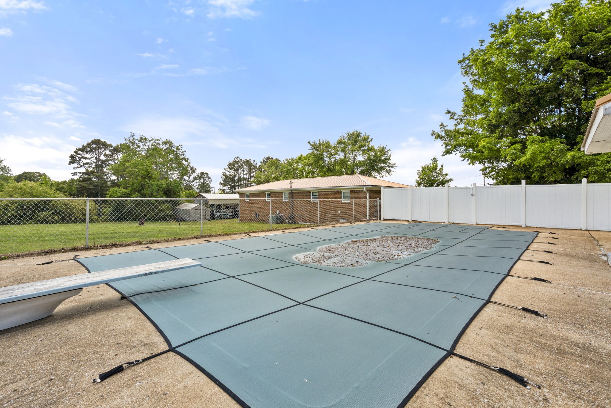 968 Old Nashville Highway Mc Ewen TN 37101