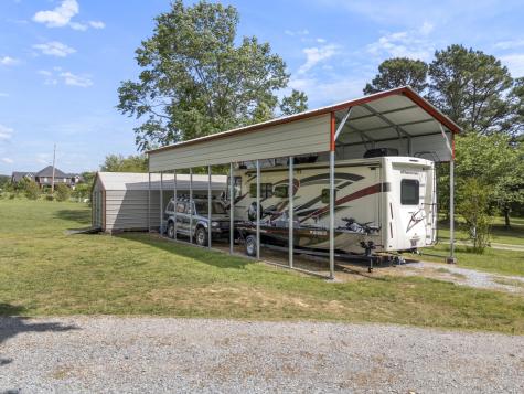 968 Old Nashville Highway Mc Ewen TN 37101