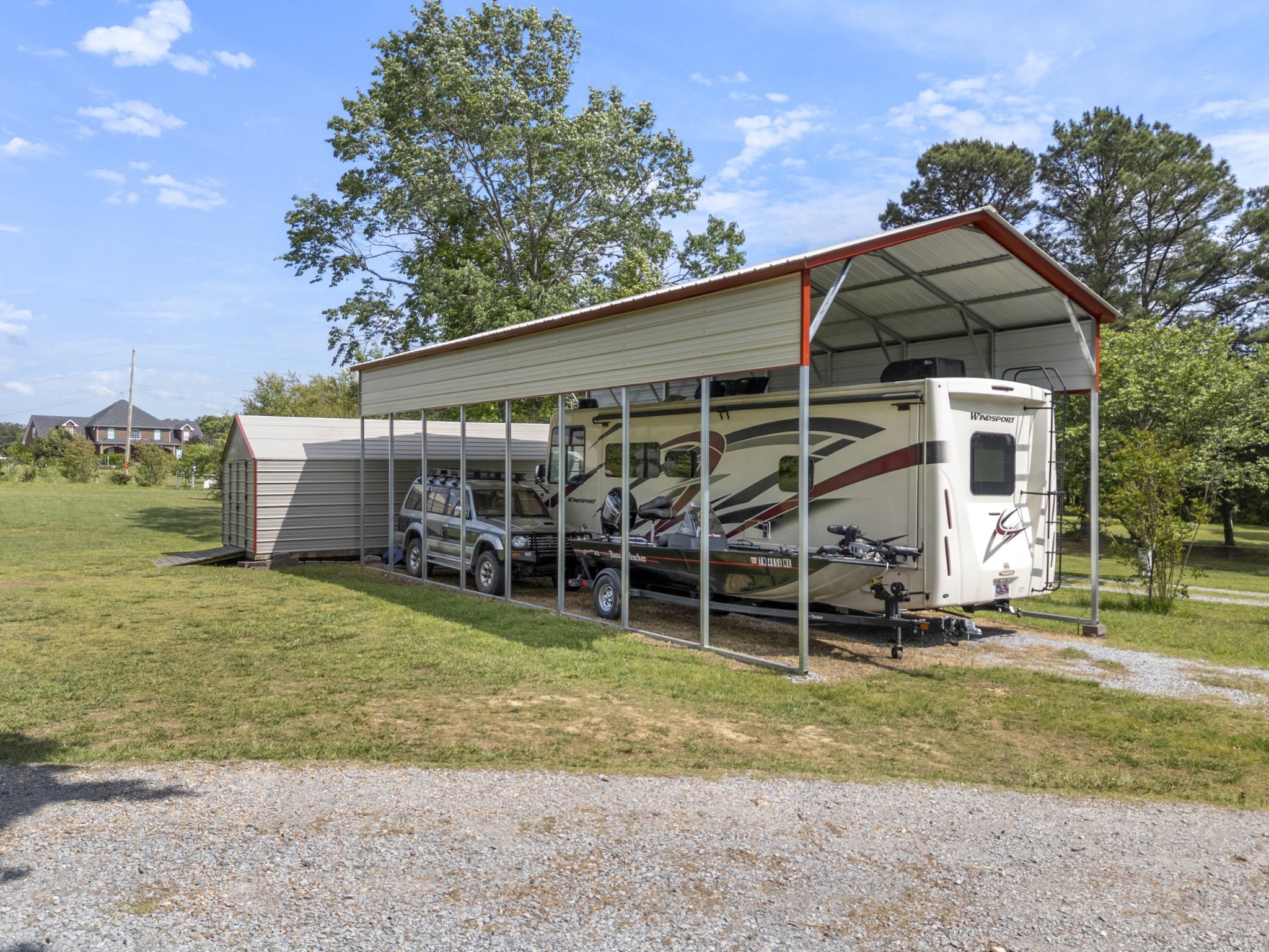 968 Old Nashville Highway Mc Ewen TN 37101