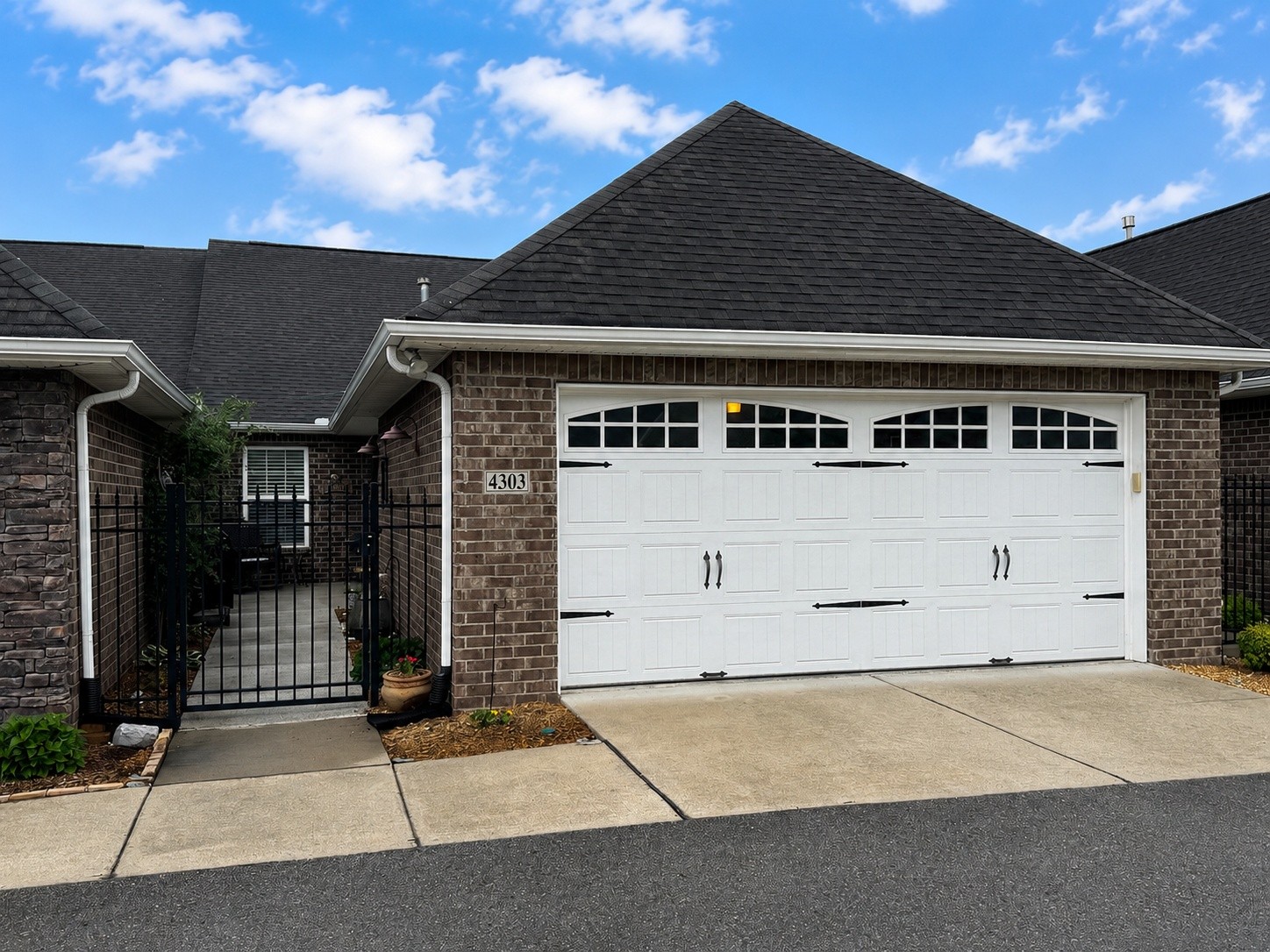 395 Devon Chase Hill Gallatin TN 37066