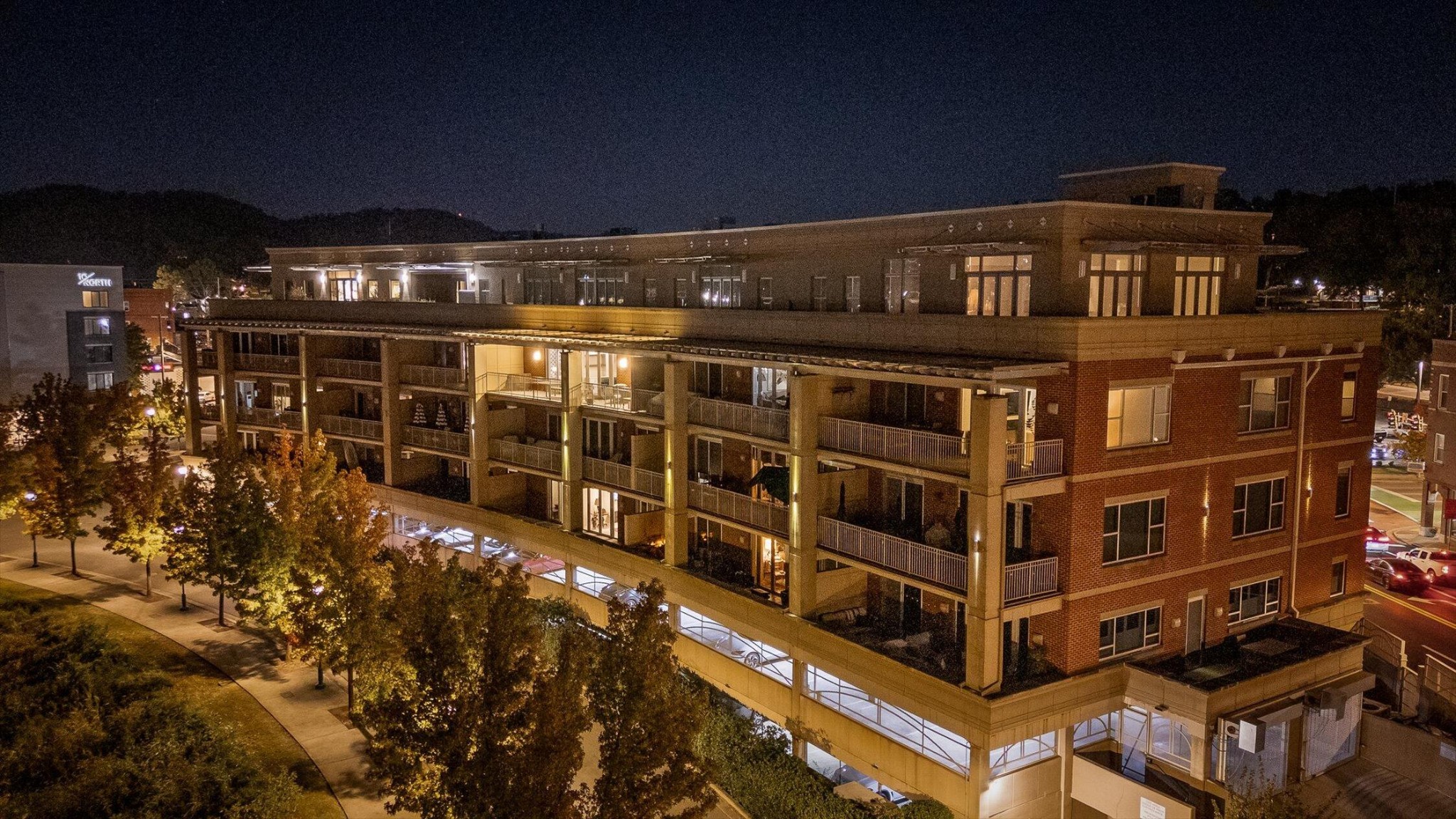 4 Cherokee Boulevard Chattanooga TN 37405