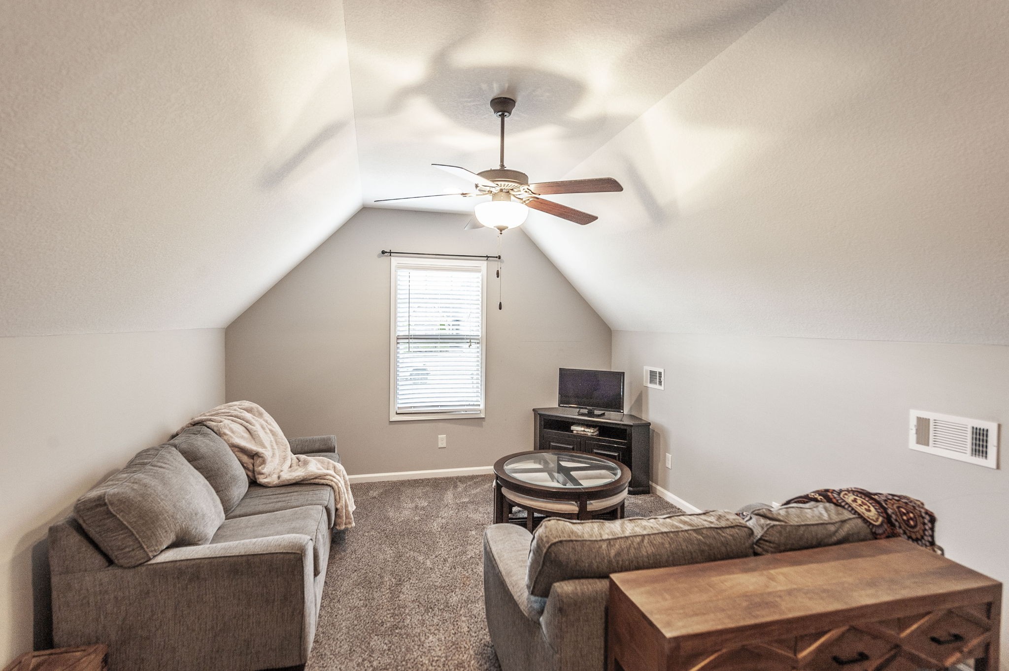 135 Irish Oaks Drive Portland TN 37148