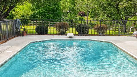 3146 Old Greenbrier Pike Greenbrier TN 37073