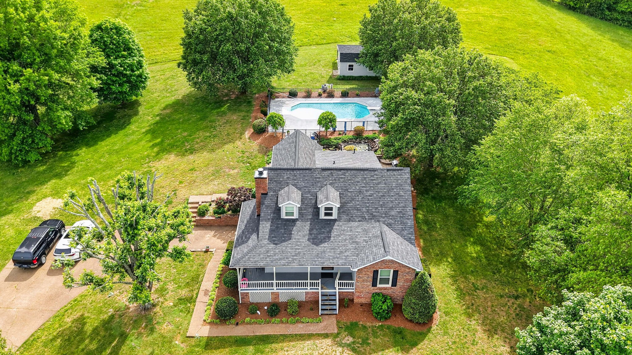 3146 Old Greenbrier Pike Greenbrier TN 37073
