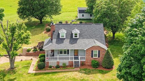 3146 Old Greenbrier Pike Greenbrier TN 37073