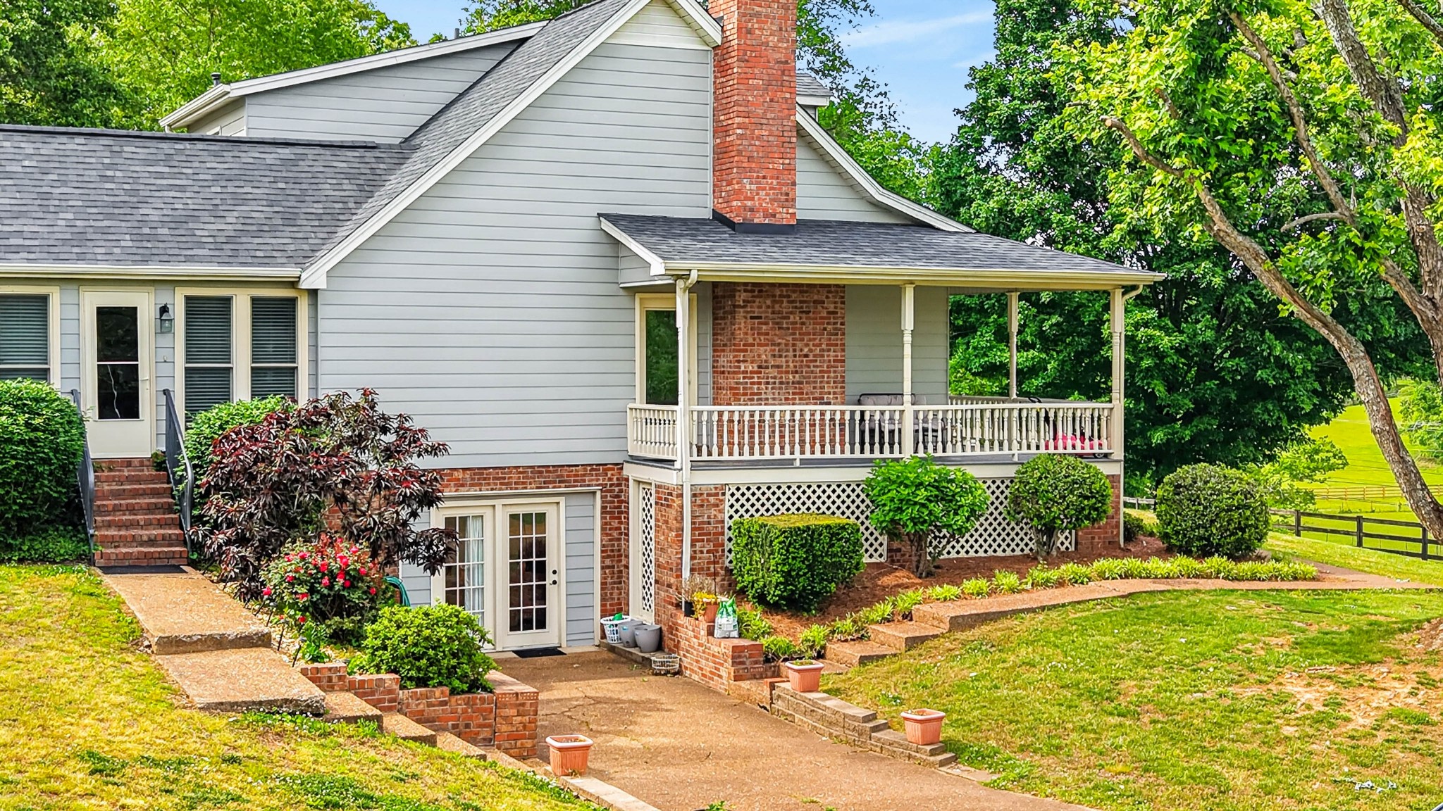 3146 Old Greenbrier Pike Greenbrier TN 37073