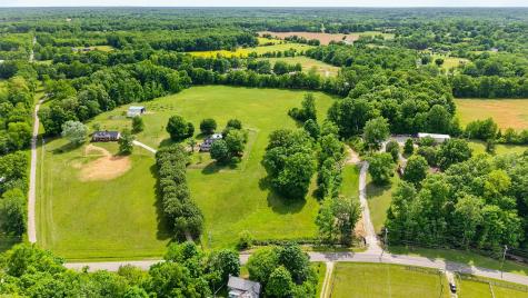 3146 Old Greenbrier Pike Greenbrier TN 37073