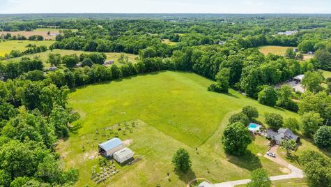 3146 Old Greenbrier Pike Greenbrier TN 37073
