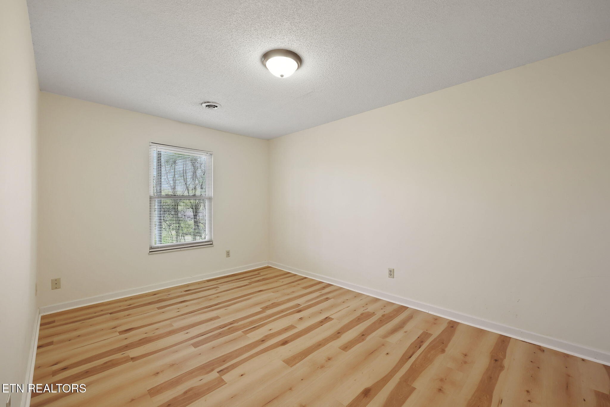 8709 Olde Colony Trail Knoxville TN 37923