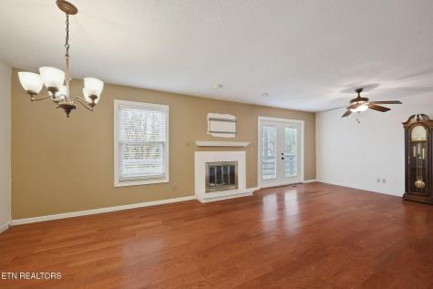 8709 Olde Colony Trail Knoxville TN 37923