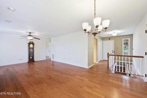 8709 Olde Colony Trail Knoxville TN 37923