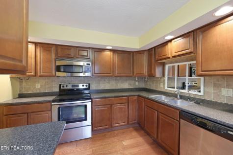 8709 Olde Colony Trail Knoxville TN 37923