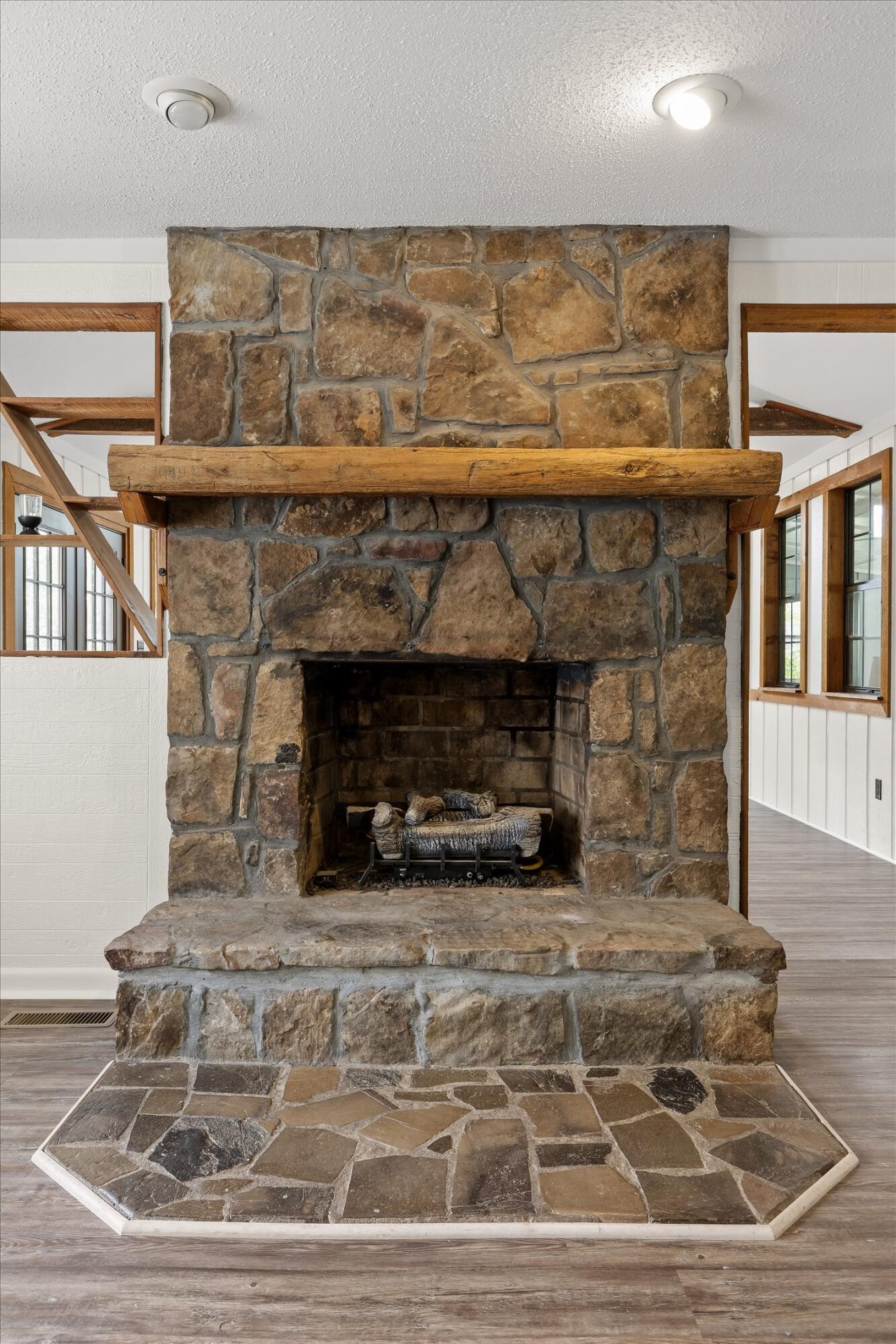 429 St Simon Trail Signal Mountain TN 37377