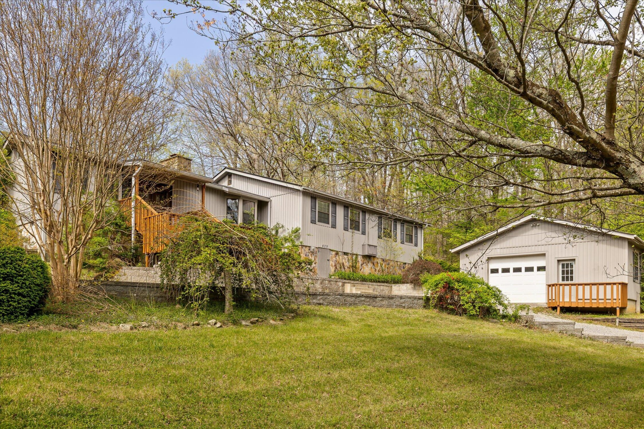 429 St Simon Trail Signal Mountain TN 37377